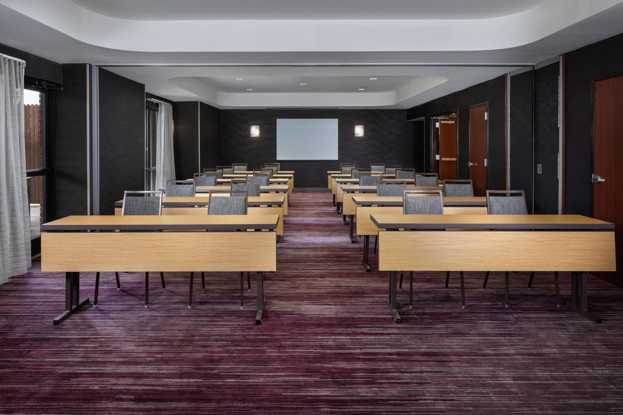 Hotel Courtyard By Marriott Anniston Oxford Exterior foto